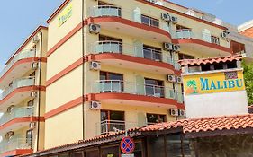 Hostel Malibu