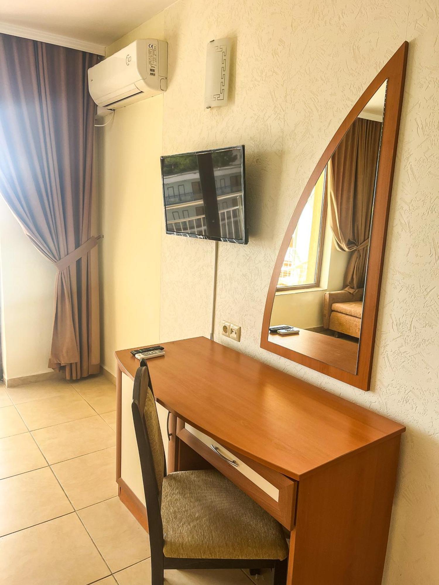 Hostel Malibu Sunny Beach Dış mekan fotoğraf